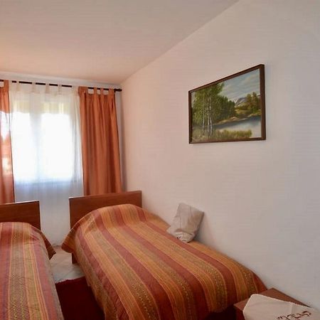 Apartment Dana Rovinj Bagian luar foto