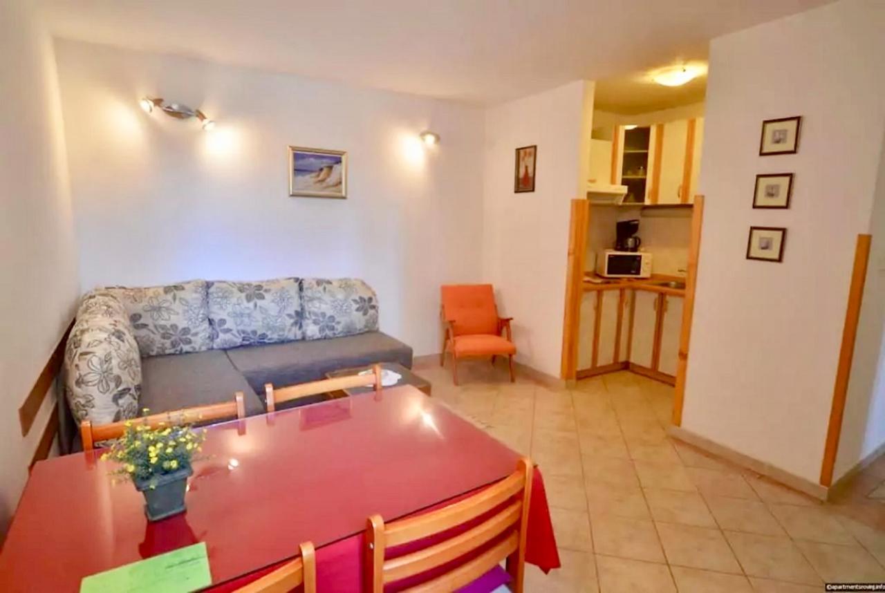 Apartment Dana Rovinj Bagian luar foto