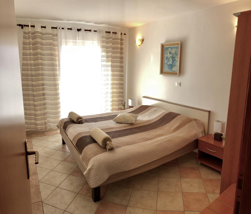 Apartment Dana Rovinj Bagian luar foto
